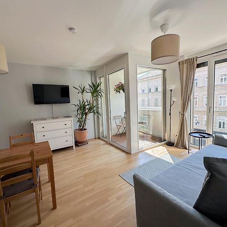 Vienna Sunny Side Up Apartments Luaran gambar