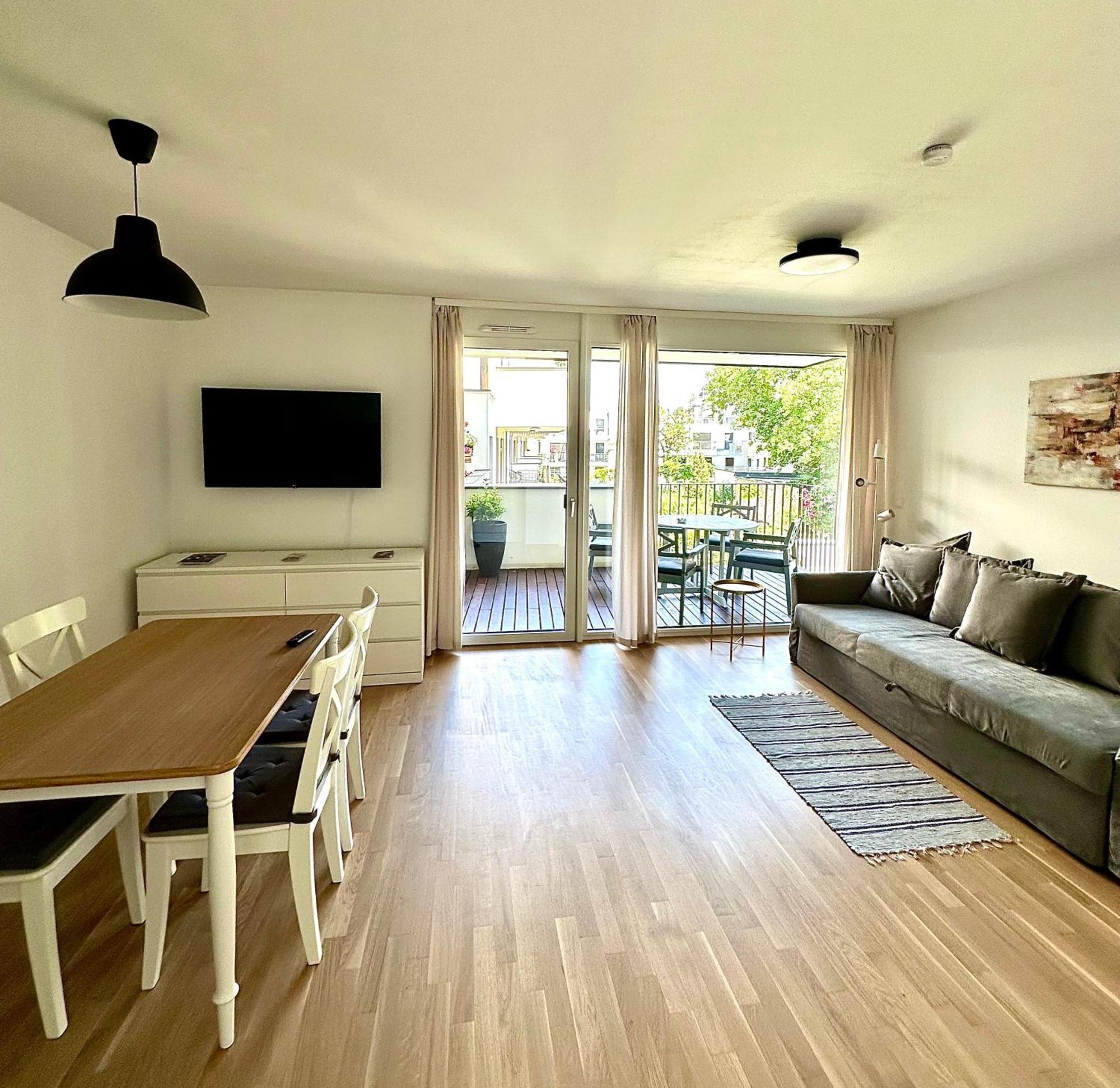Vienna Sunny Side Up Apartments Luaran gambar