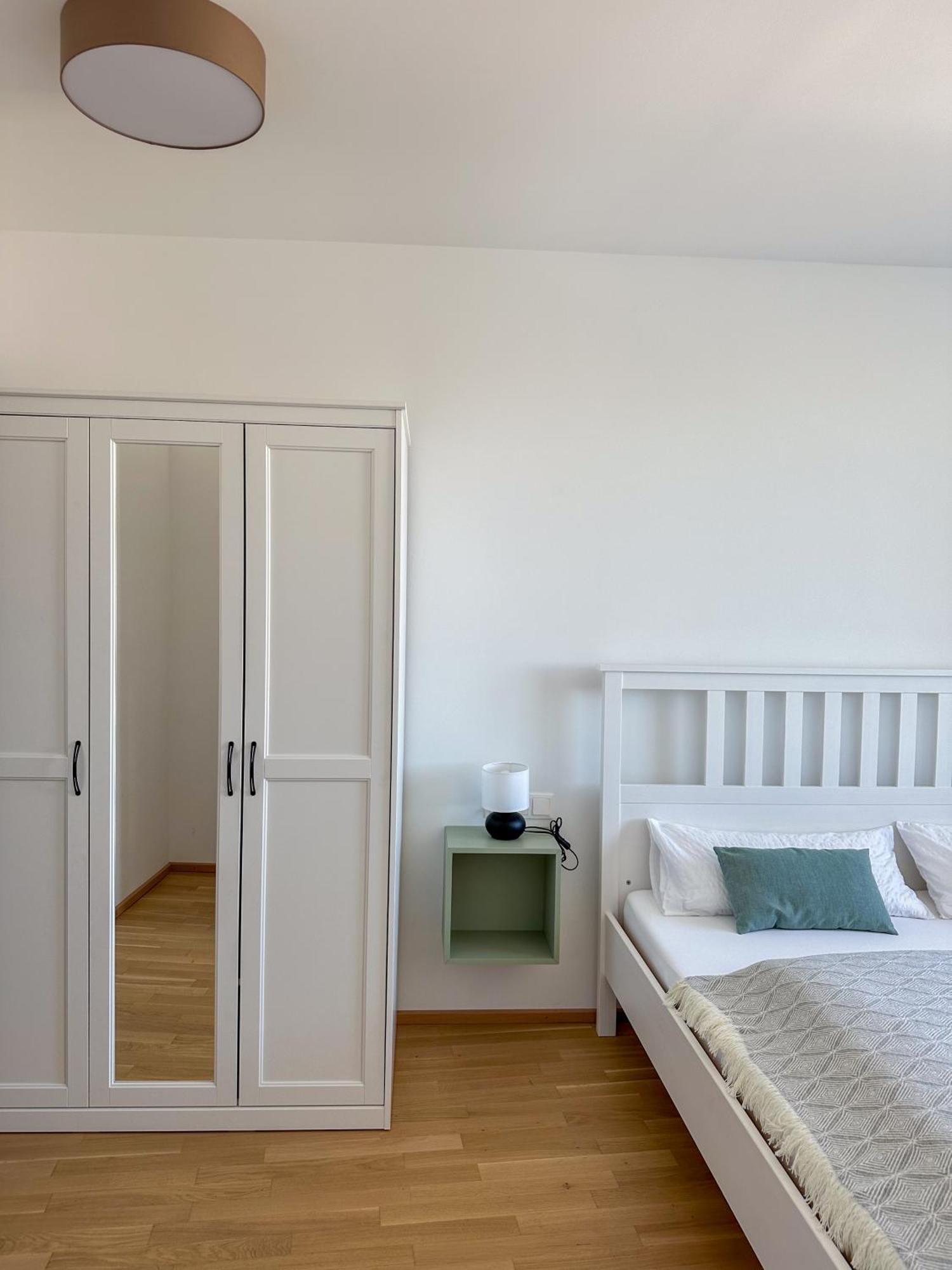 Vienna Sunny Side Up Apartments Luaran gambar