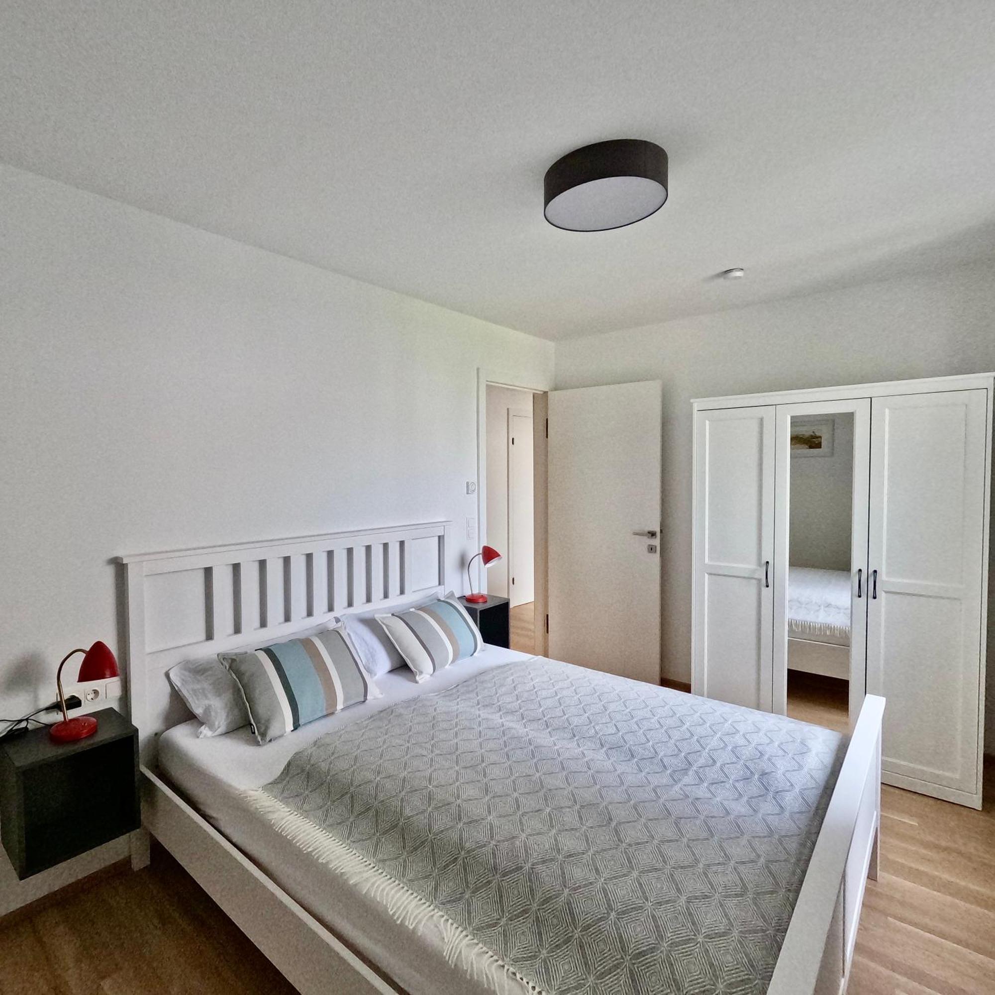 Vienna Sunny Side Up Apartments Luaran gambar