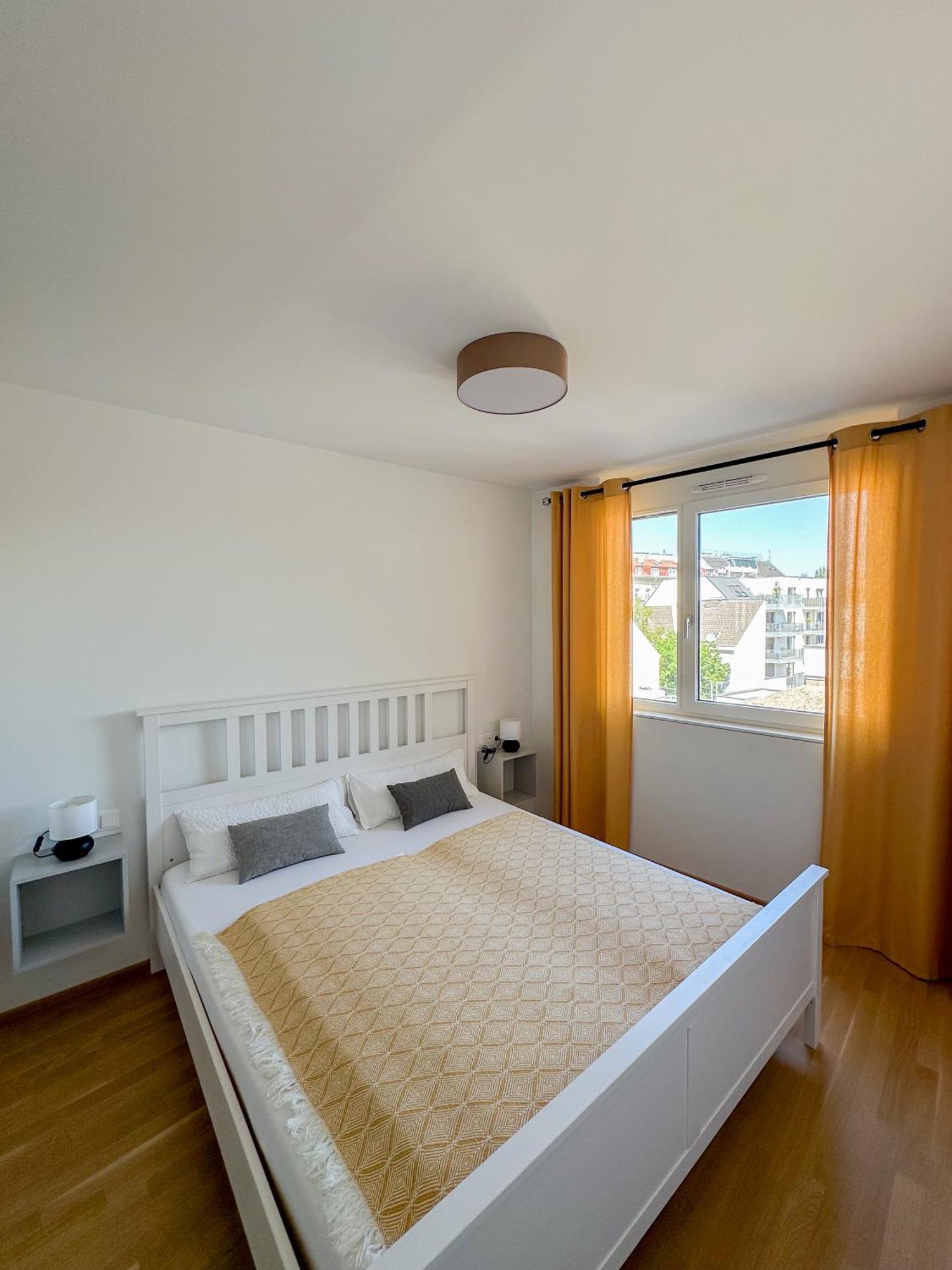Vienna Sunny Side Up Apartments Luaran gambar