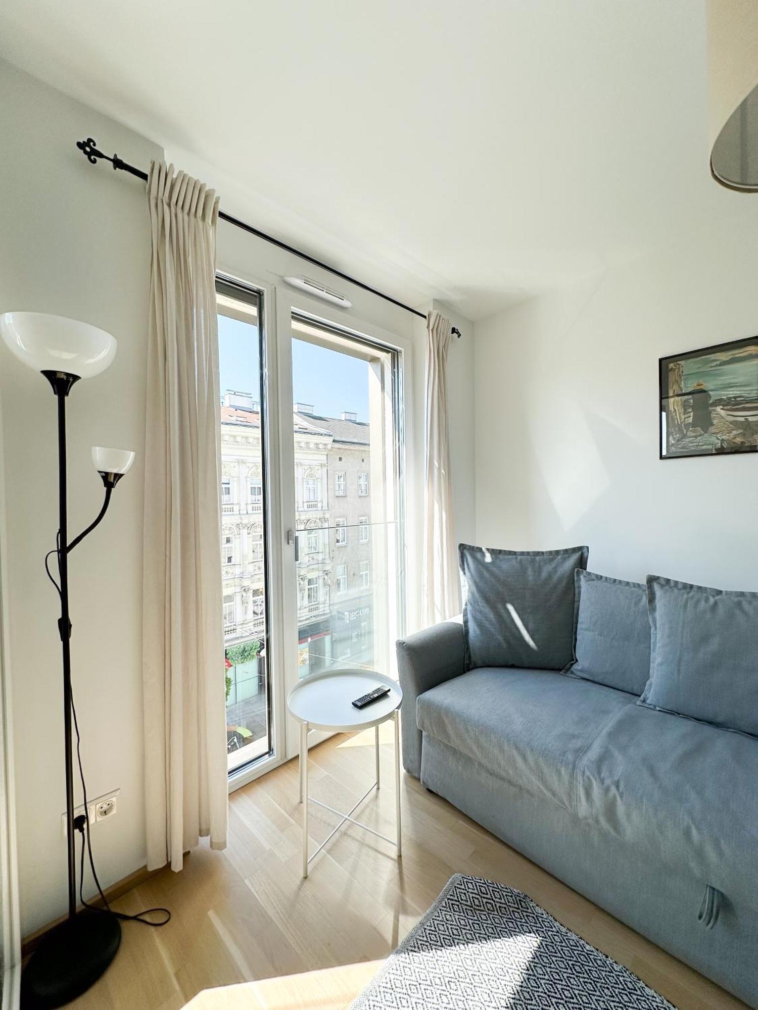 Vienna Sunny Side Up Apartments Luaran gambar