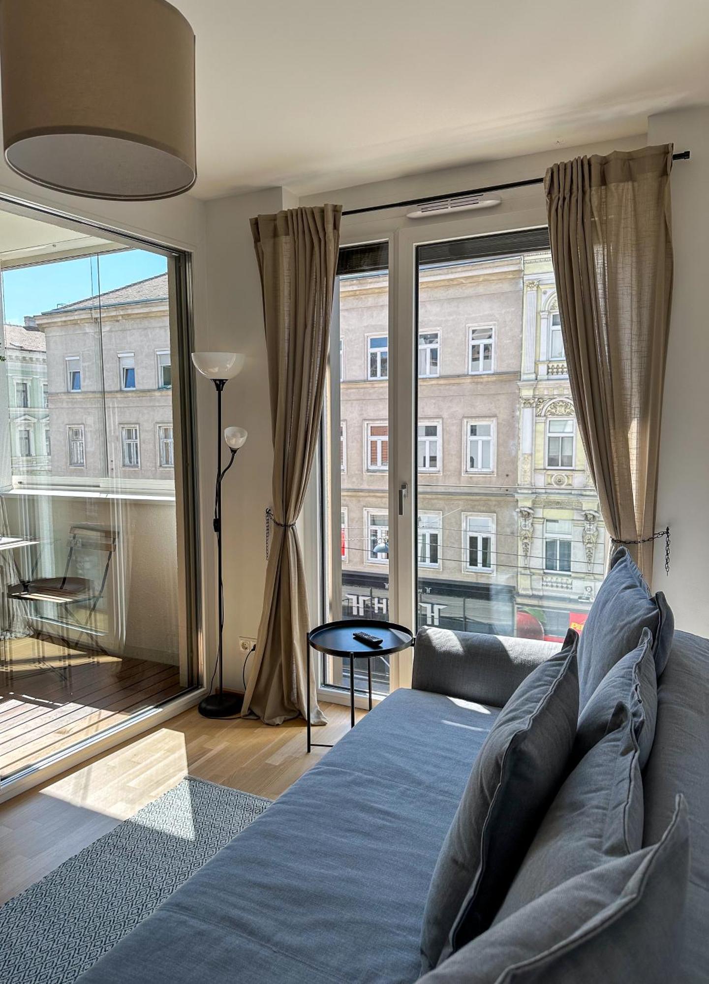 Vienna Sunny Side Up Apartments Luaran gambar