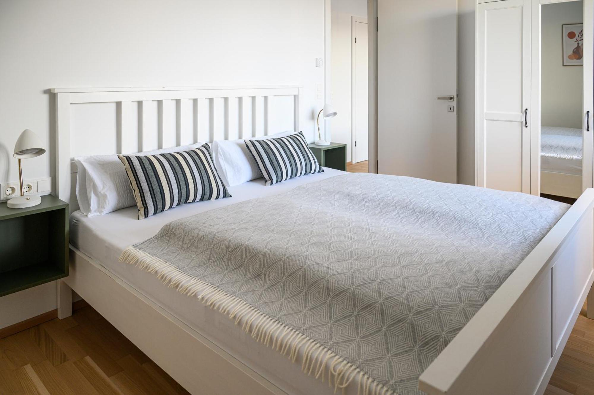 Vienna Sunny Side Up Apartments Luaran gambar