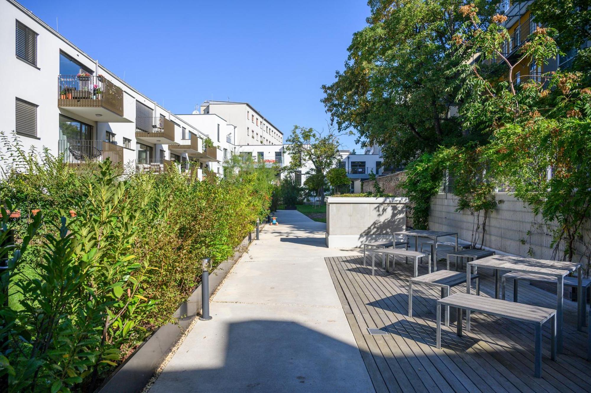 Vienna Sunny Side Up Apartments Luaran gambar